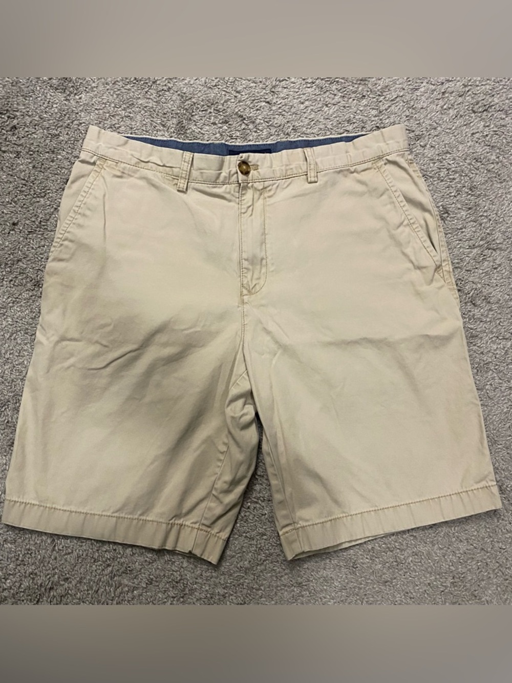 Tommy Hilfiger Men's Khaki Flat-Front Chino Shorts